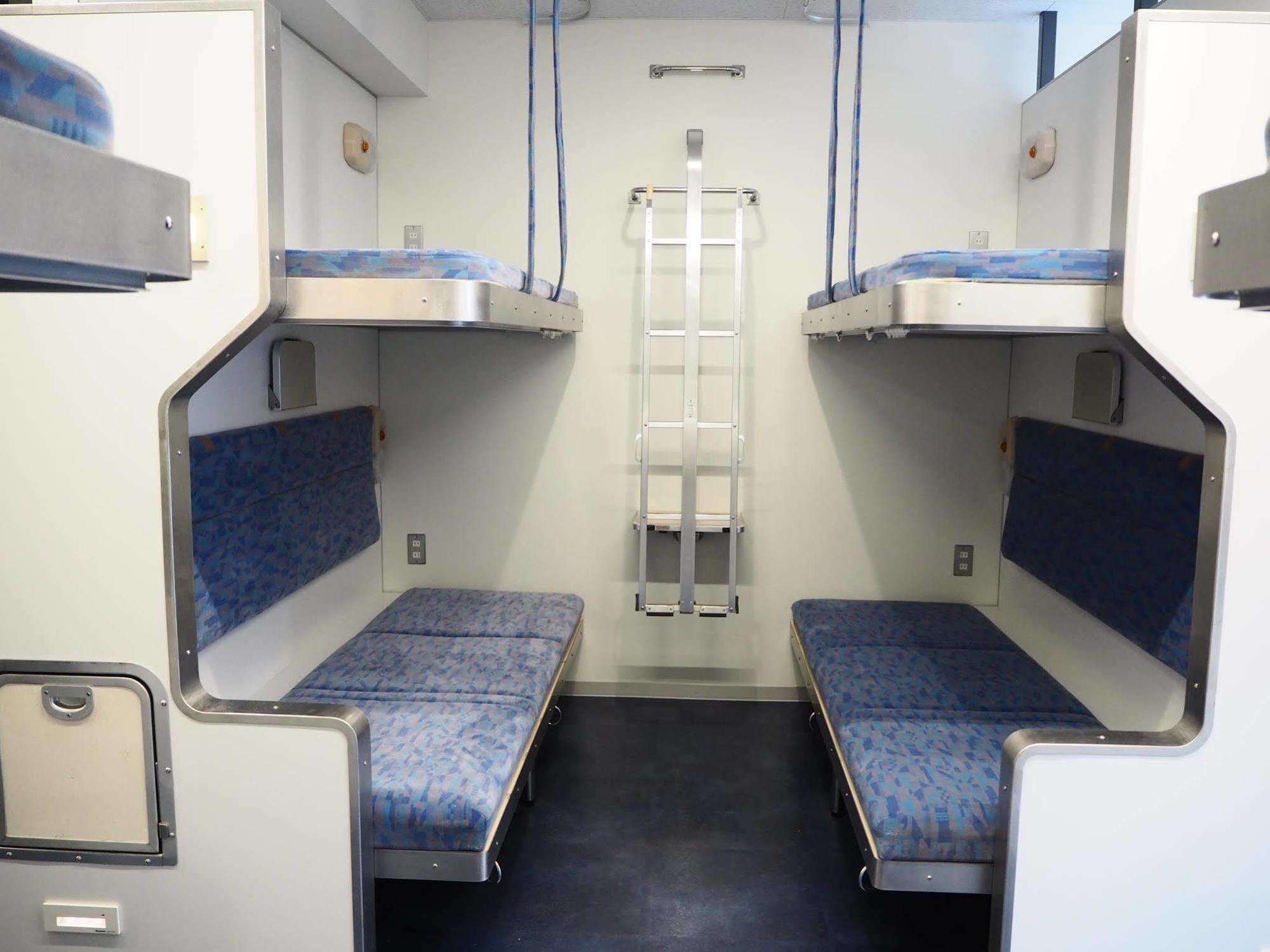 Train Hostel HOKUTOSEI Tokio Buitenkant foto